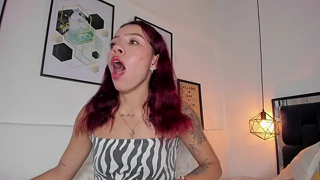 Snapshot of amysc chatting on 09/16/25, 01:34 amysc online show from 09/16/25, 01:34