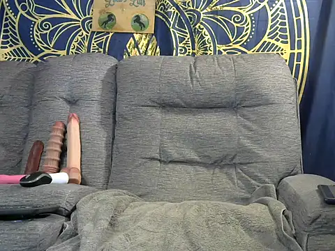 lovely lola1111 online show from 01/17/26, 02:38