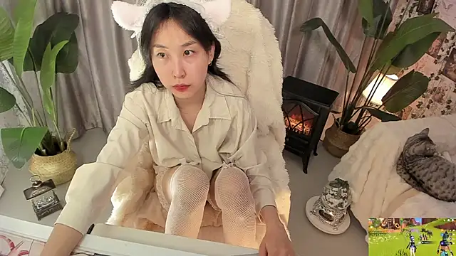 Minami 686 online show from 02/11/25, 02:25