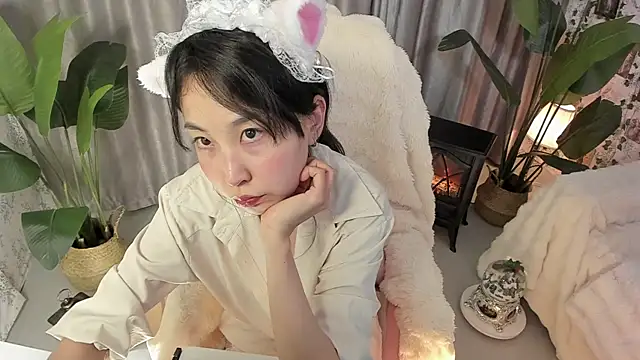 Minami 686 online show from 02/12/25, 07:56