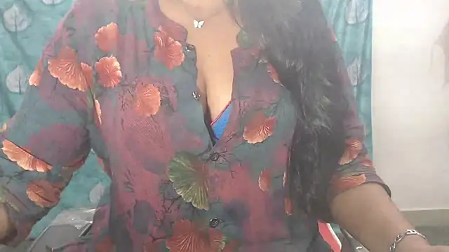 Sophia your online show from 01/12/26, 05:01