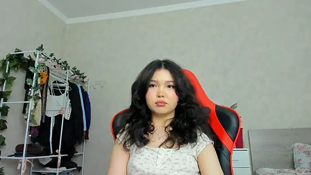 Snapshot of wastforu chatting on 02/19/25, 04:22 wastforu online show from 02/19/25, 04:22