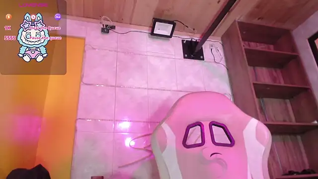 Snapshot of Sally23_ chatting on 02/23/26, 02:36 Sally23 online show from 02/23/26, 02:36