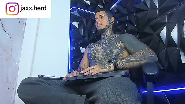 JAXXXONHERD online show from 09/19/25, 03:34