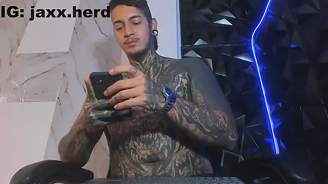 JAXXXONHERD online show from 10/04/25, 02:15