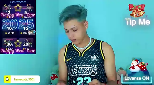 Liamscott  online show from 01/05/25, 03:32