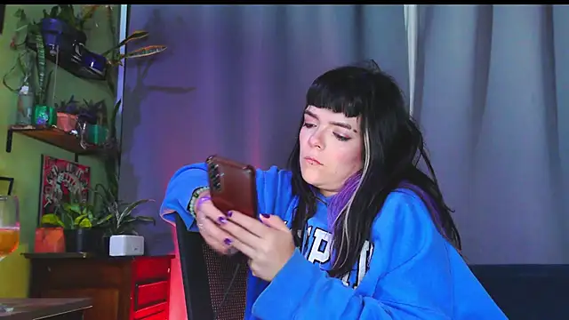 purple em69 online show from 02/14/26, 06:10