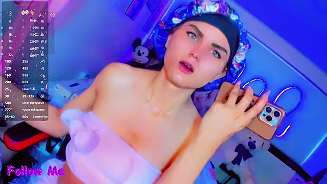 Jessica smith 1 online show from 04/13/26, 11:27