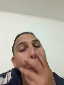 Snapshot of CoreAlejito chatting on 06/23/26, 11:25 CoreAlejito online show from 06/23/26, 11:25