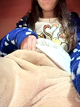 Snapshot of rossana99_ chatting on 12/01/24, 04:40 rossana99  online show from 12/01/24, 04:40