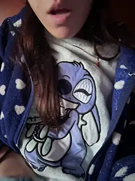 Snapshot of rossana99_ chatting on 01/25/25, 02:25 rossana99  online show from 01/25/25, 02:25