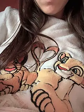 Snapshot of rossana99_ chatting on 02/09/25, 02:50 rossana99  online show from 02/09/25, 02:50