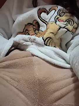 Snapshot of rossana99_ chatting on 03/08/25, 03:45 rossana99  online show from 03/08/25, 03:45