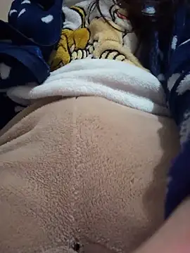 rossana99  online show from 11/21/25, 07:45