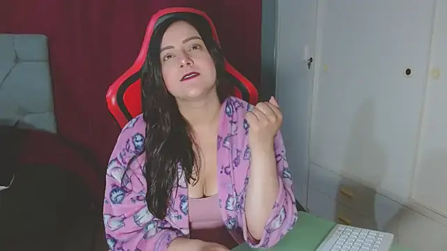 Noamartin  online show from 11/29/25, 11:08