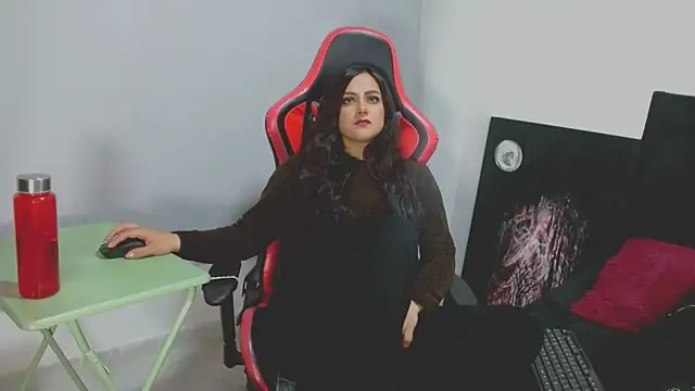 Noamartin  online show from 04/18/26, 03:43