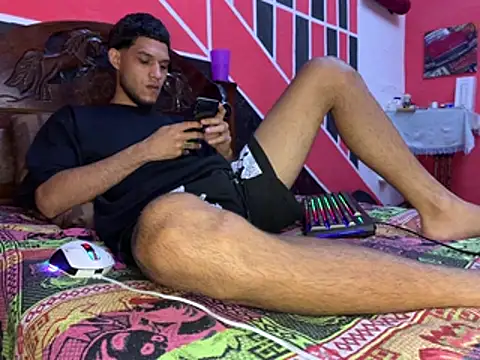 tanned boy online show from 05/06/26, 05:40