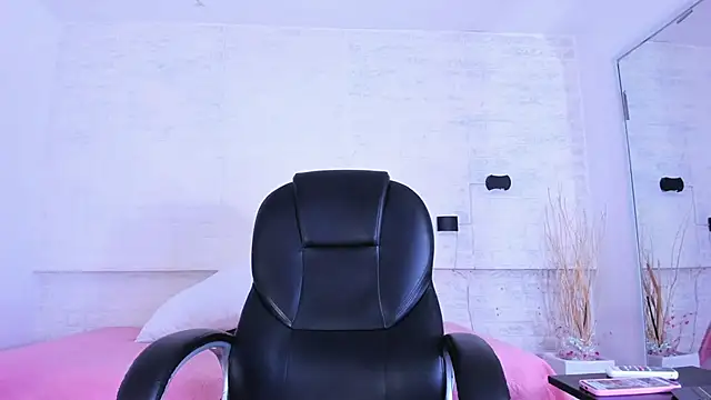 millie brown21 online show from 02/09/26, 07:40