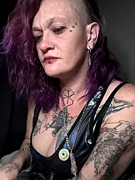 renegade vyxxen online show from 02/12/26, 10:43