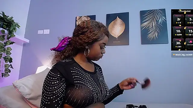 JasmineCampbell  online show from 03/16/25, 12:01