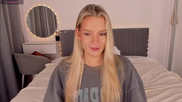 CassieRayss online show from 02/16/26, 12:56