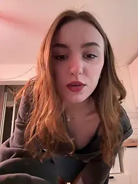 Snapshot of hotAssHell_ chatting on 02/25/25, 06:31 hotAssHell online show from 02/25/25, 06:31