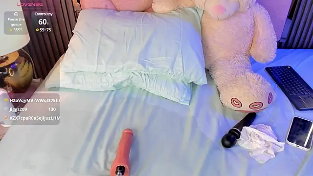 Alisse Miller online show from 03/13/25, 08:26