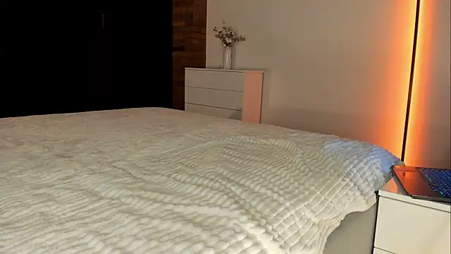 Rachel Rey online show from 11/30/25, 06:34