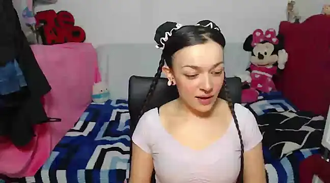 Angela 18honey online show from 01/03/25, 04:00