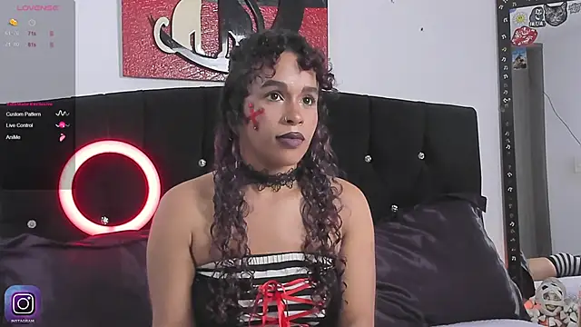 Lips SaraSofia2 online show from 11/02/25, 05:43