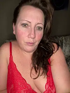 Snapshot of xsexycurvymilf chatting on 02/27/25, 09:04 xsexycurvymilf online show from 02/27/25, 09:04