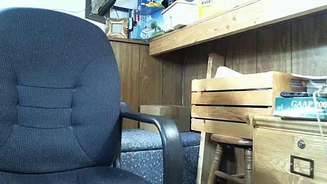 Snapshot of handsomeguy0729 chatting on 07/28/26, 04:39 handsomeguy0729 online show from 07/28/26, 04:39