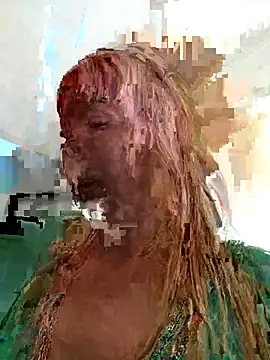 EmmaInLove23 online show from 10/18/25, 04:59