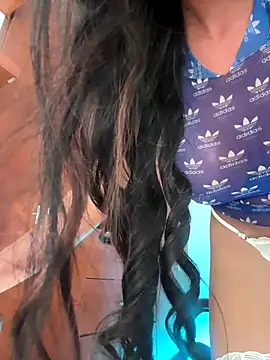 ivannapretyts online show from 11/18/25, 04:00