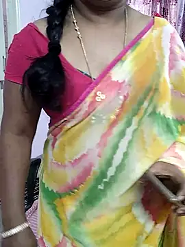 Snapshot of Susma-Telugu chatting on 07/11/26, 07:55 Susma-Telugu online show from 07/11/26, 07:55