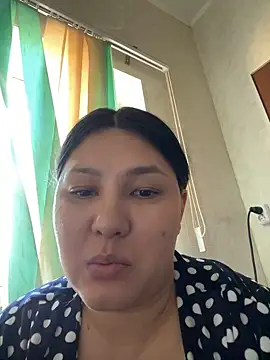 Olivialili online show from 03/07/25, 11:51