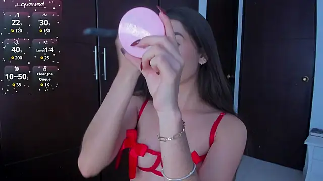 Coralinee 01 online show from 02/08/25, 08:53