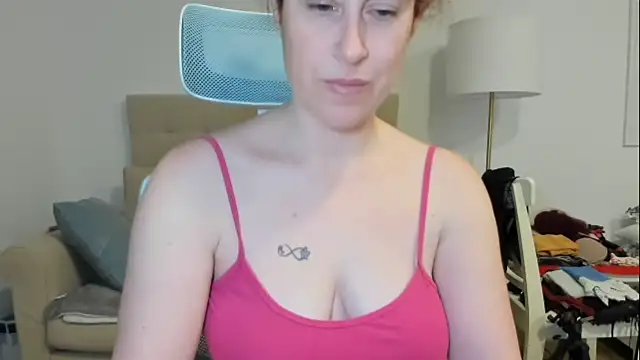 emmita69  online show from 03/10/26, 05:34