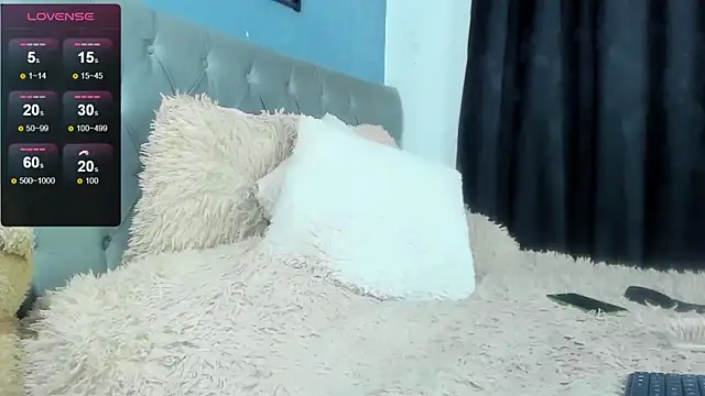 Snapshot of nikkita_ubba chatting on 12/01/24, 10:32 nikkita ubba online show from 12/01/24, 10:32