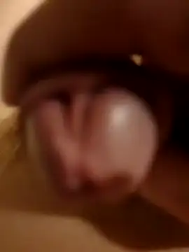 Snapshot of Spritzer773 chatting on 01/09/25, 05:11 Spritzer773 online show from 01/09/25, 05:11