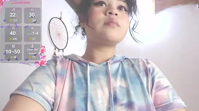 Amara18  online show from 10/22/25, 10:15