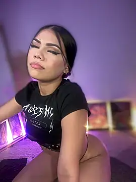 Snapshot of SakuraKato chatting on 01/21/25, 02:54 SakuraKato online show from 01/21/25, 02:54