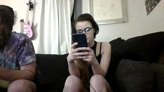 linsnextdoor26 online show from 11/18/25, 06:51