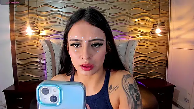 Snapshot of Andreita_Jones chatting on 10/10/25, 11:42 Andreita Jones online show from 10/10/25, 11:42