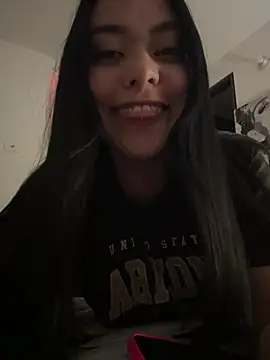 PetitLumiere online show from 01/14/25, 04:15