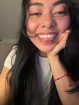 PetitLumiere online show from 10/10/25, 04:00