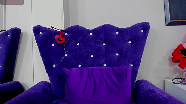 Snapshot of AngellBlackX chatting on 02/19/25, 08:52 AngellBlackX online show from 02/19/25, 08:52