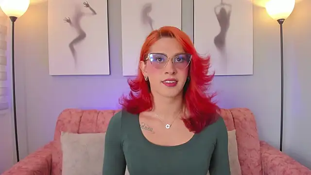 Juliana Saenzz online show from 09/16/25, 01:23