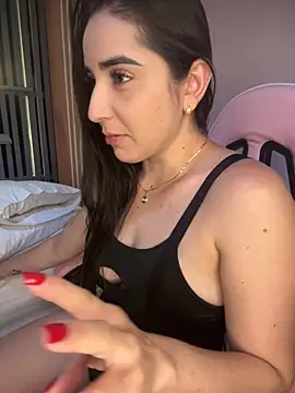 Victoria-And1 online show from 10/15/25, 01:17