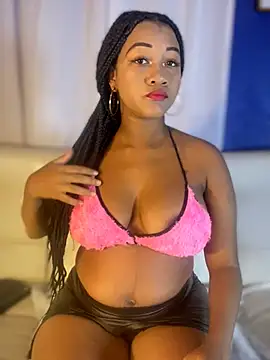 AleezaFrench online show from 04/11/26, 01:48